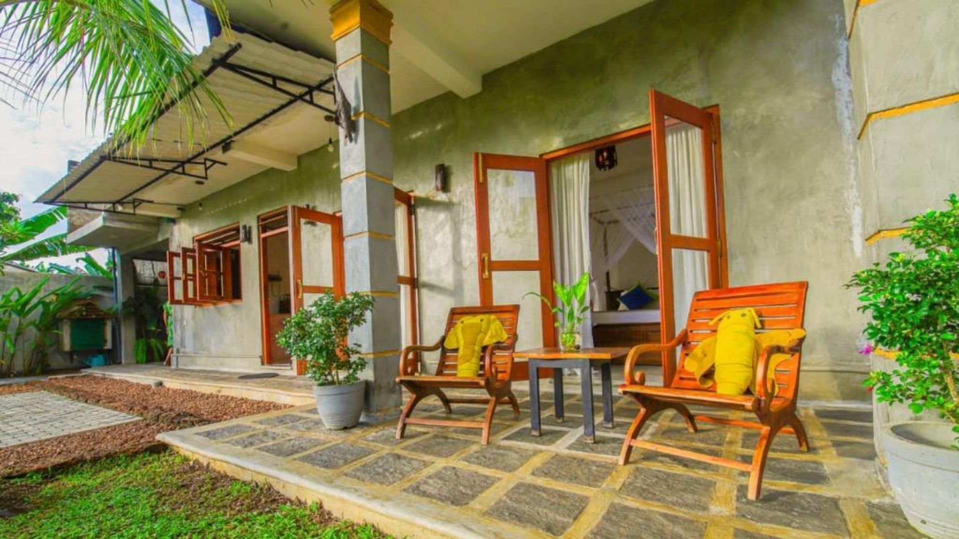 Cinnamon Chalet villa